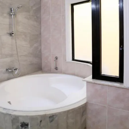 Torviscas Fantastic With Pool And Private Terrace أذيخي